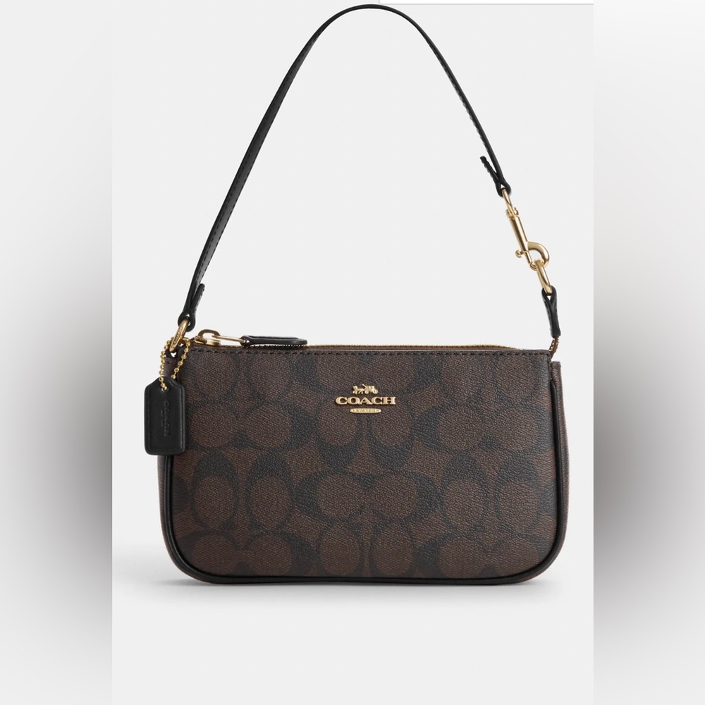 Coach Nolita 19